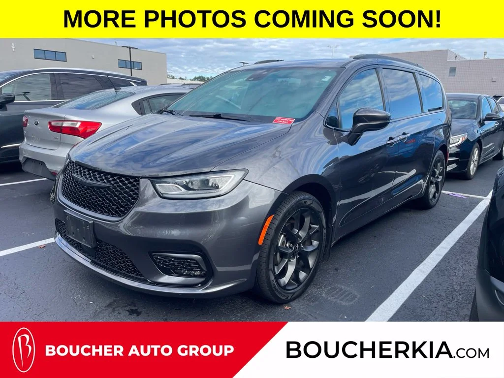 2021 Chrysler Pacifica Touring