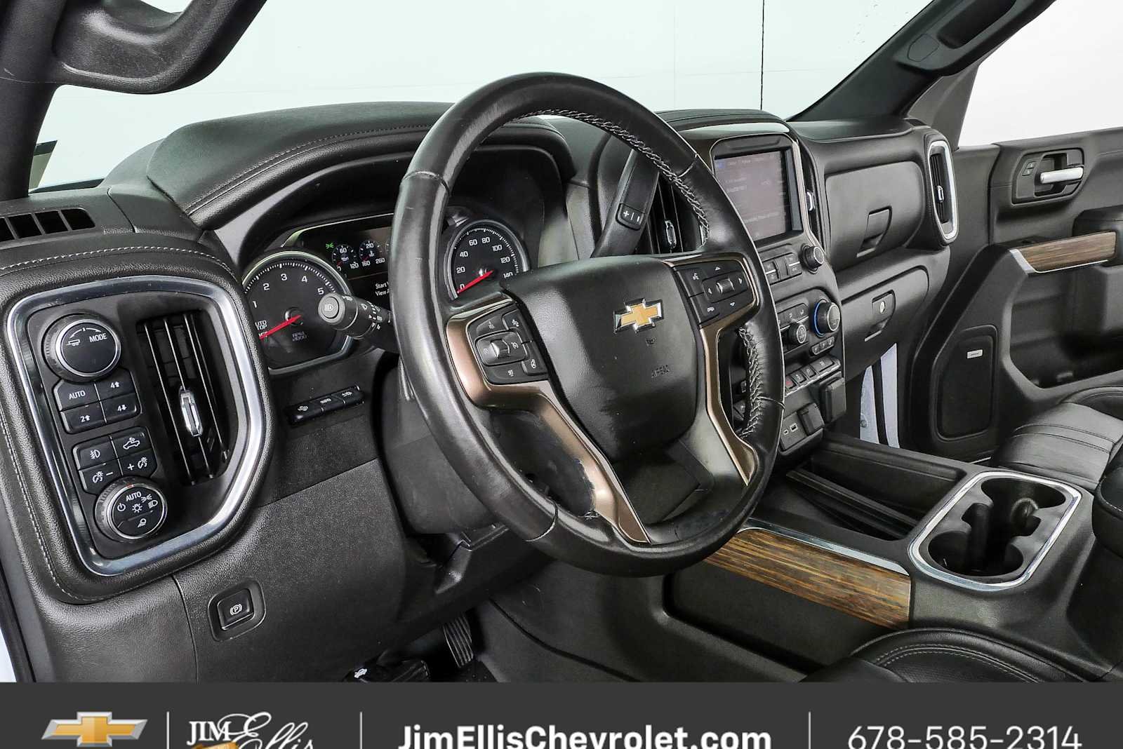 Certified Used 2021 IRIDESCENT PEARL TRICOAT Chevrolet High Country image 5