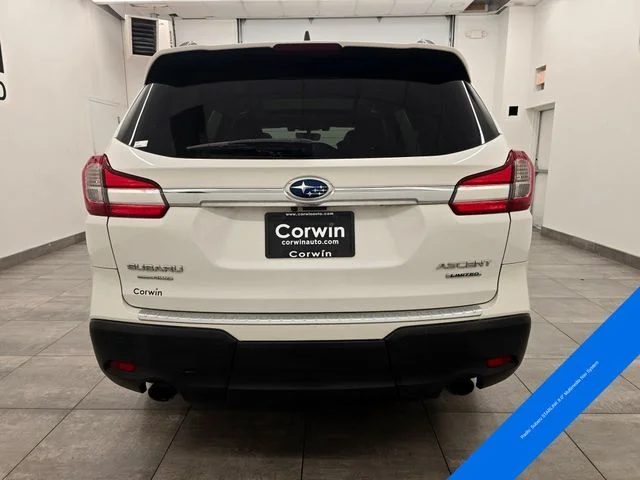 Used 2022 Crystal White Pearl Subaru Limited image 4