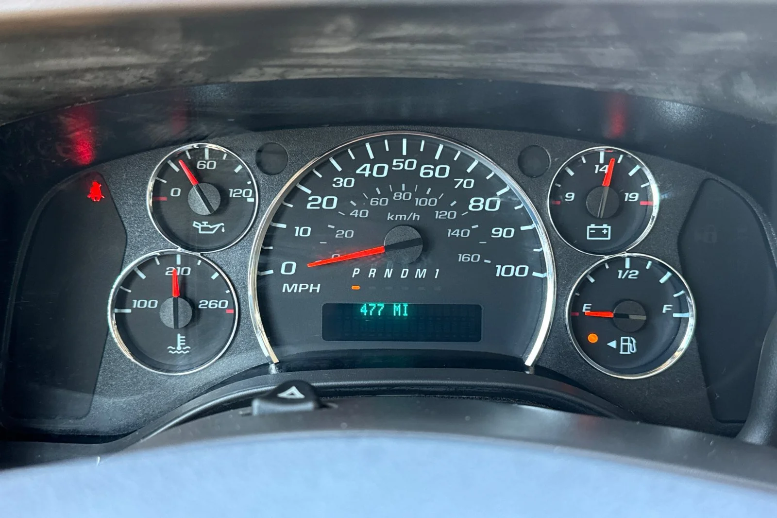 2025 Chevrolet Express Cutaway 3500 1WT view 21