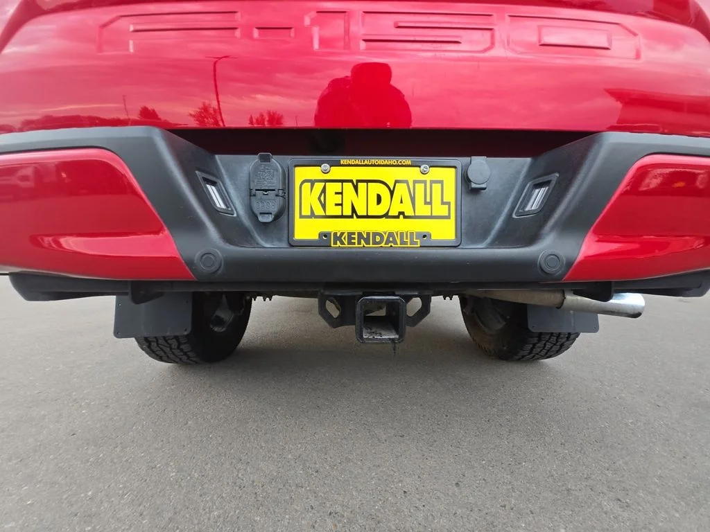 Used 2020 Red Ford Lariat image 27