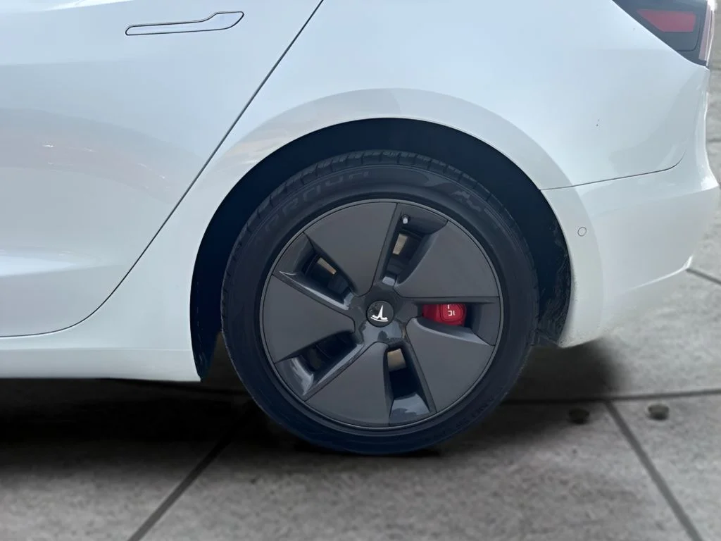 Used 2020 White Tesla Long Range image 26