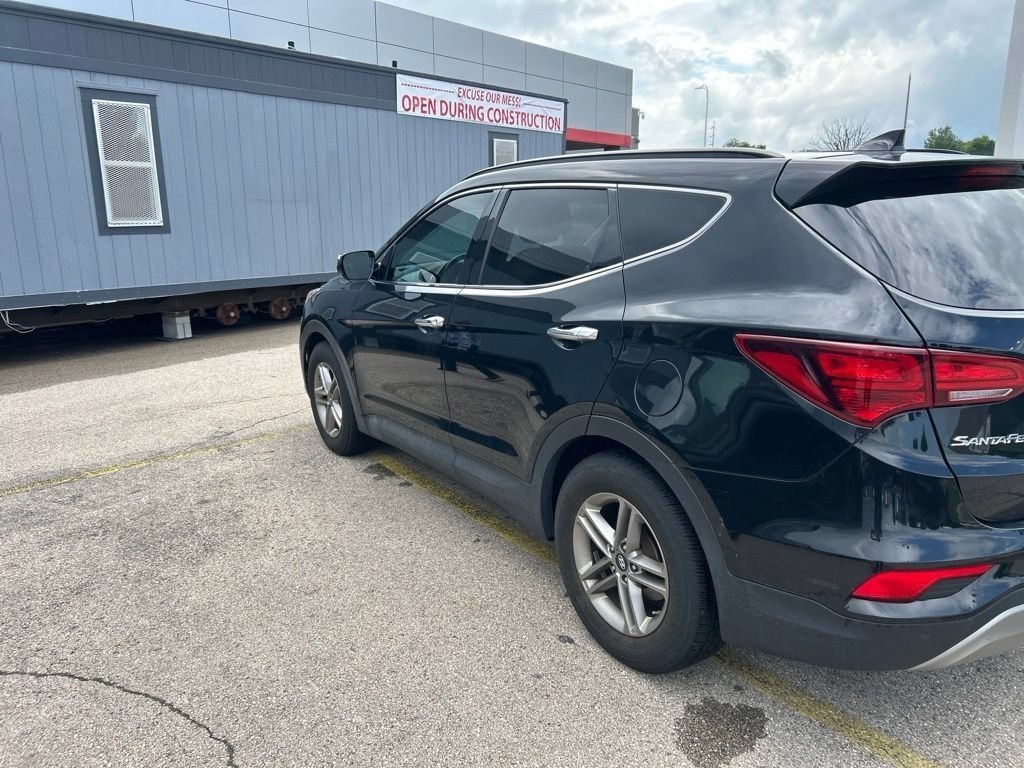 Used 2017 Twilight Black Hyundai 2.4 Base image 5