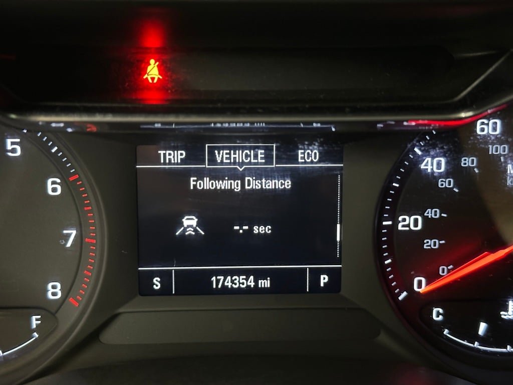 Certified Used 2021 Summit White Chevrolet LT image 3