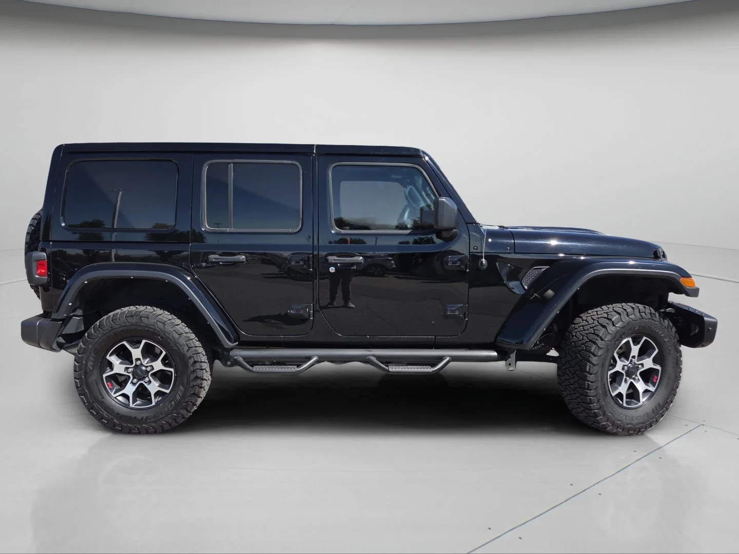 Used 2022 Black Clearcoat Jeep Unlimited Rubicon image 24