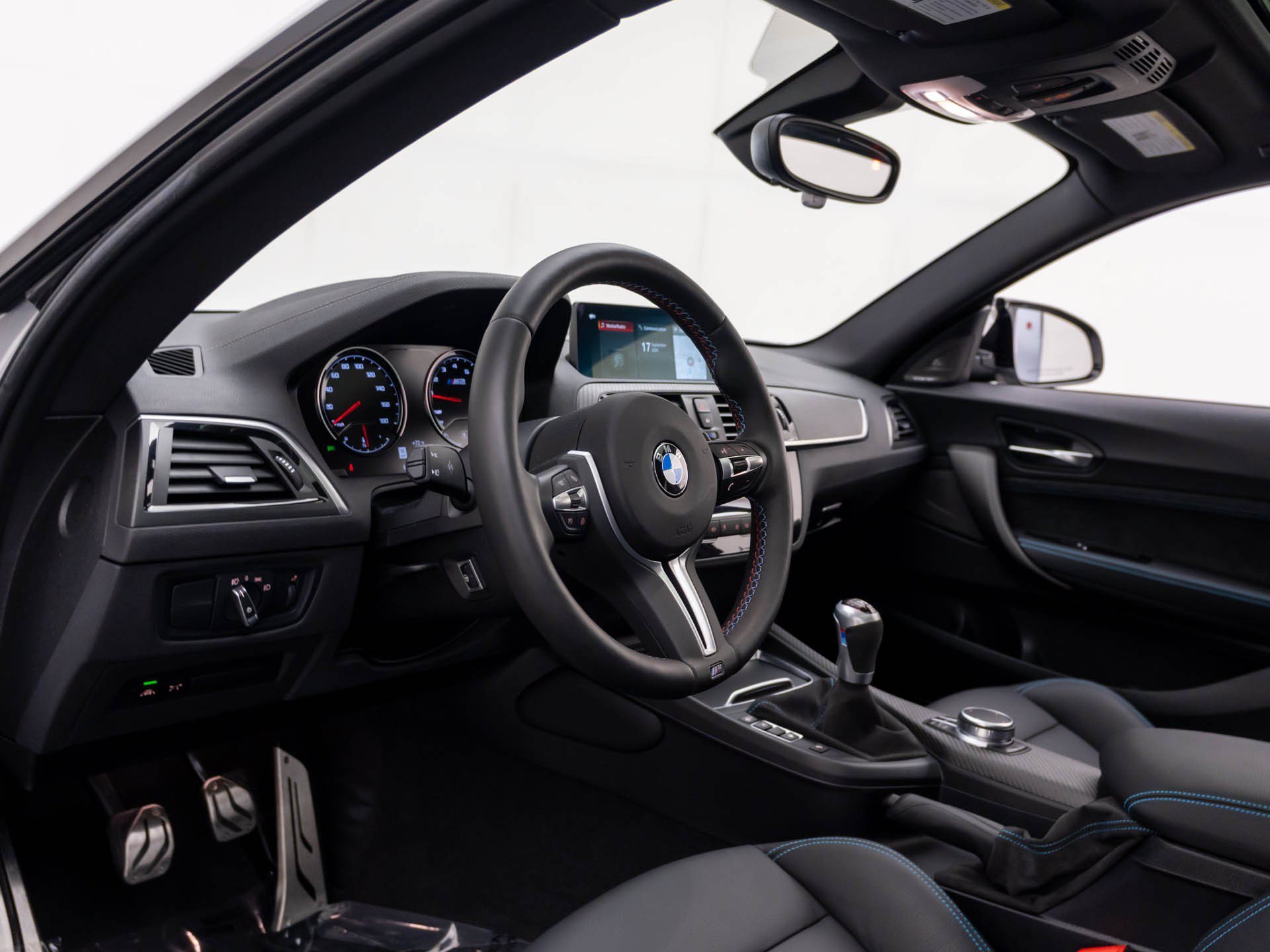 Used 2020 Silver BMW Competition image 24
