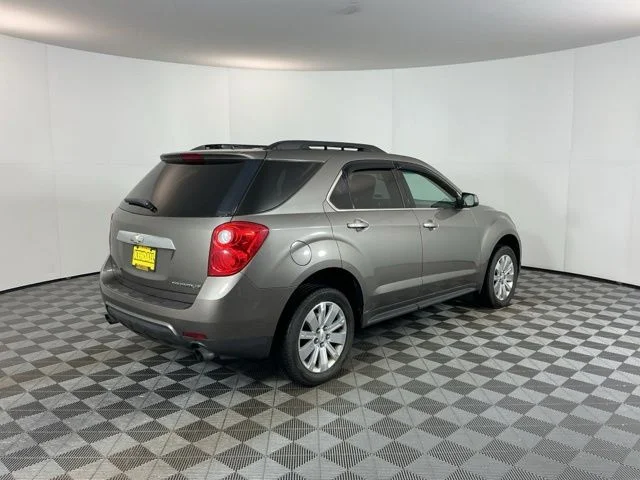 Used 2010 Gray Chevrolet LT image 5