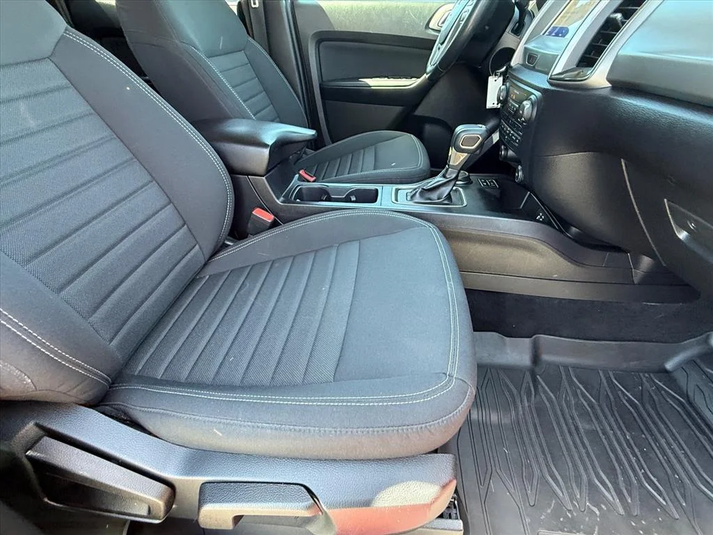 Used 2021 Red Ford XLT image 10