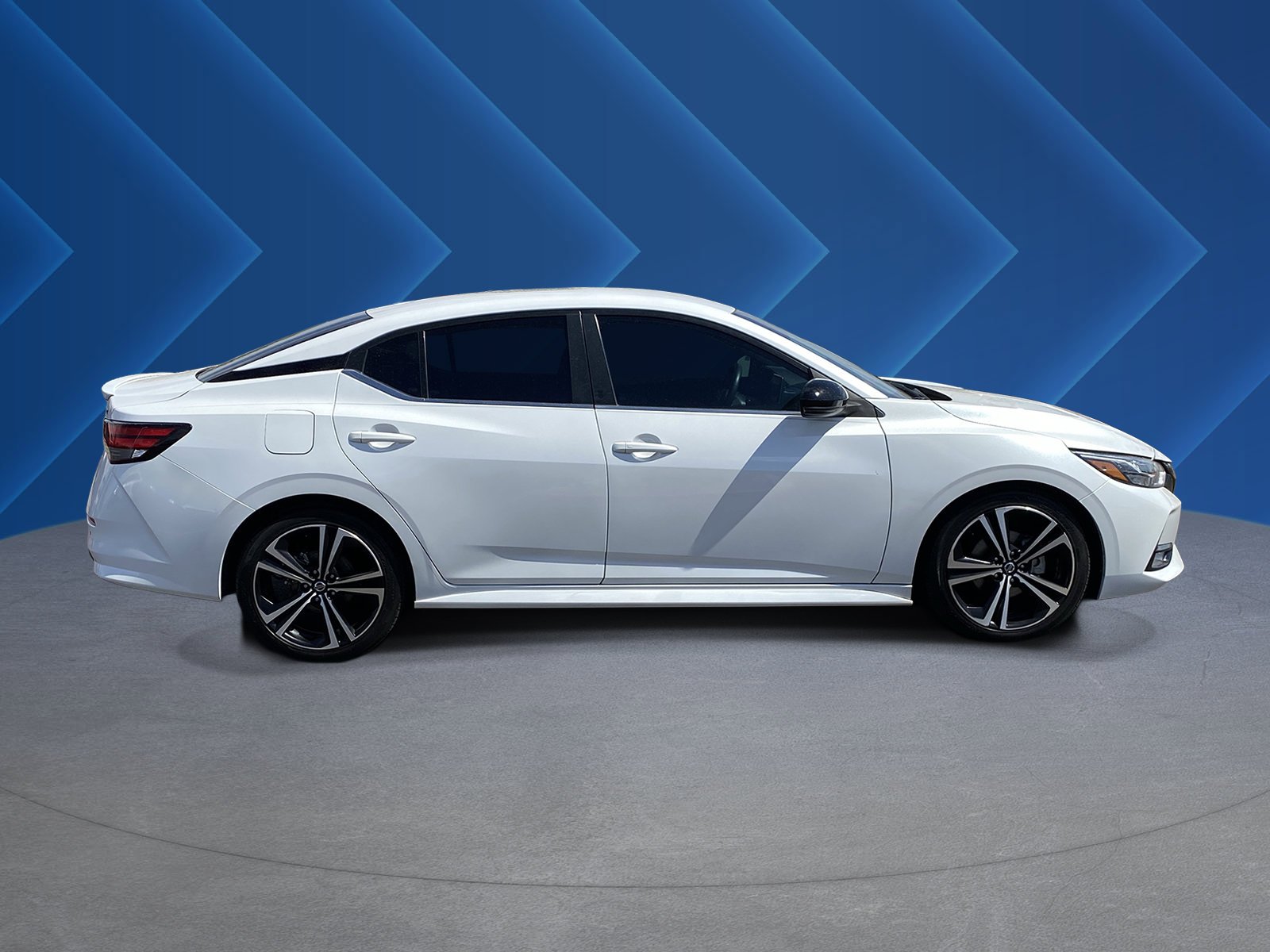 Used 2020 Nissan Sentra SR with VIN 3N1AB8DV5LY306577 for sale in Surprise, AZ