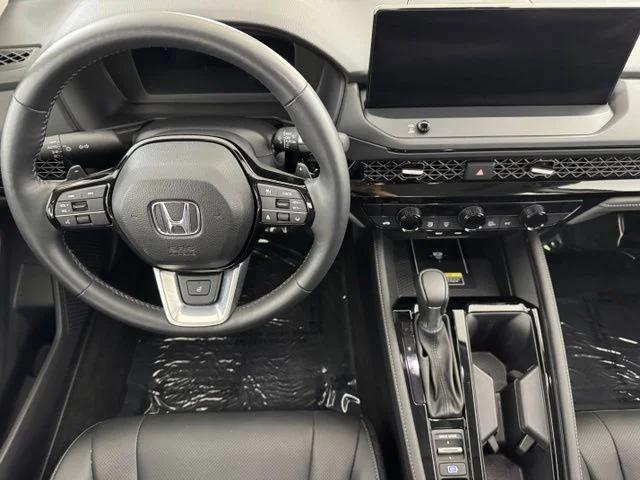Used 2025 Gray Honda Touring image 28