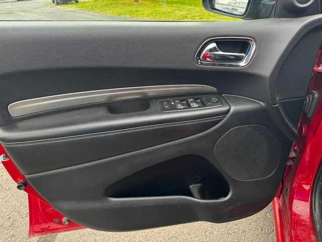 Used 2015 Red Dodge SXT image 21
