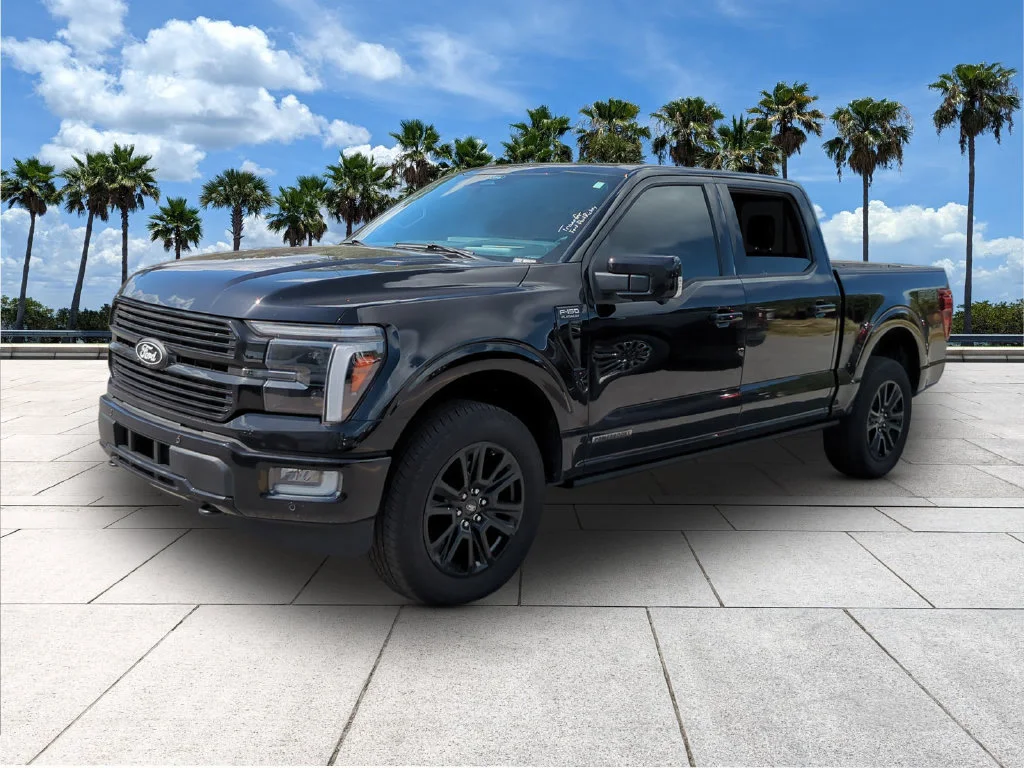 Used 2025 Agate Black Metallic Ford Platinum image 4
