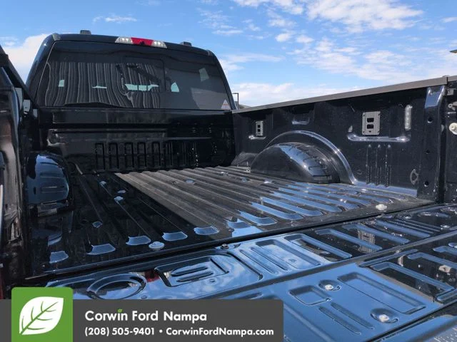 New 2026 Agate Black Metallic Ford Lariat image 29