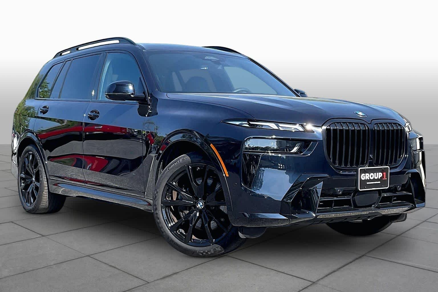 Used 2025 Carbon Black Metallic BMW xDrive40i image 2