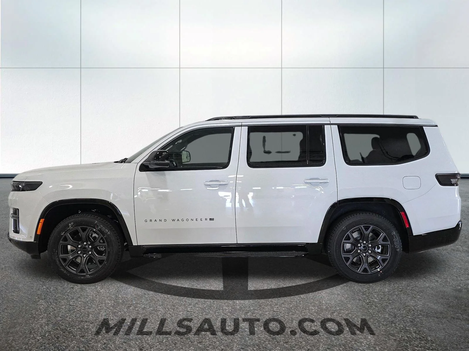 New 2026 Bright White Clear-Coat Exterior Paint Jeep Limited Altitude image 3