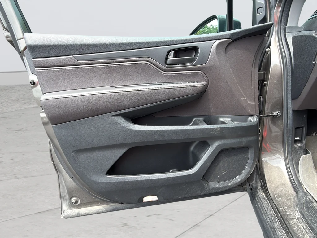 Used 2019 Gray Honda EX image 23
