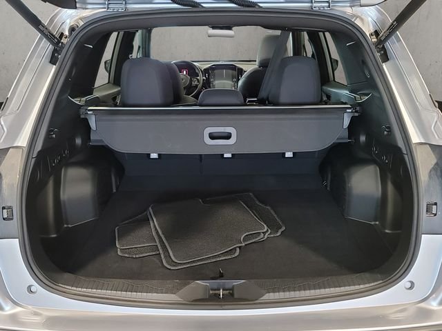 Used 2025 Ice Silver Metallic Subaru Premium image 20