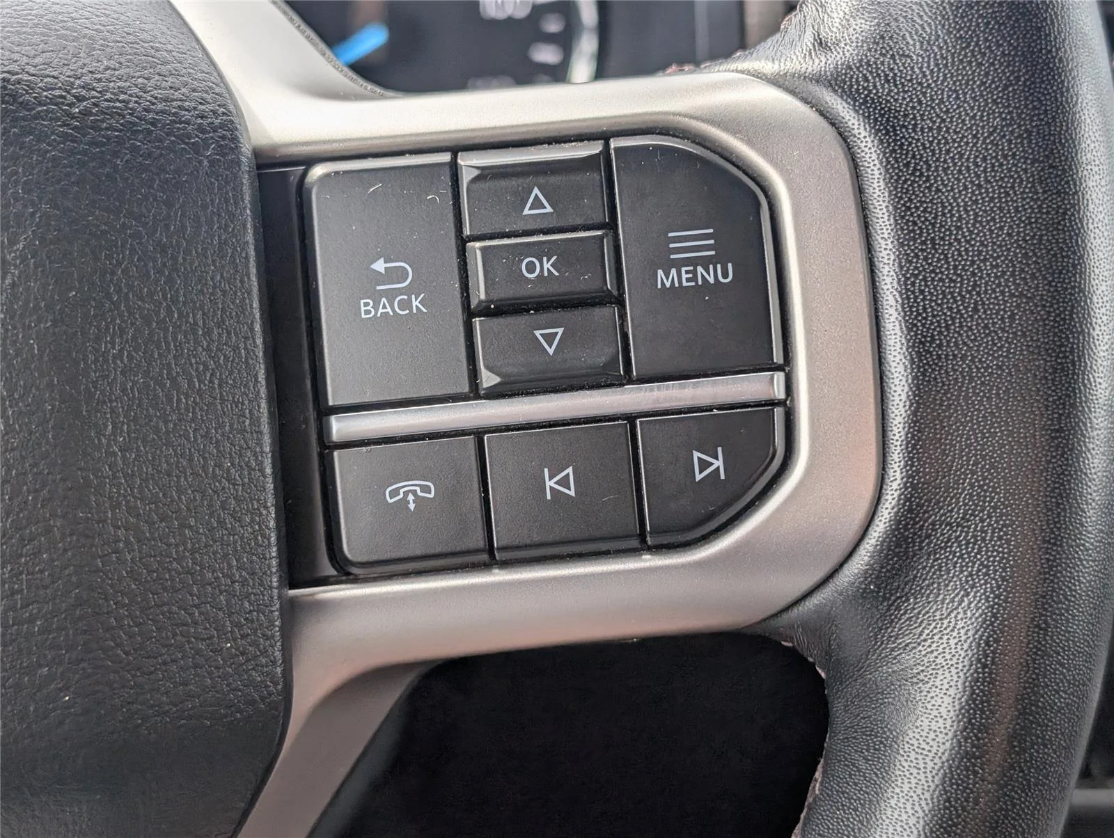 Used 2024 Oxford White Ford Limited image 23