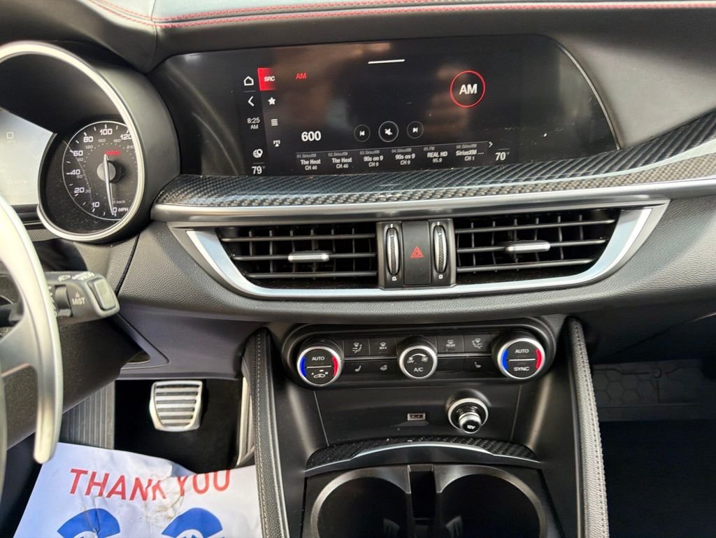 2023 Alfa Romeo Stelvio Estrema - Photo 32