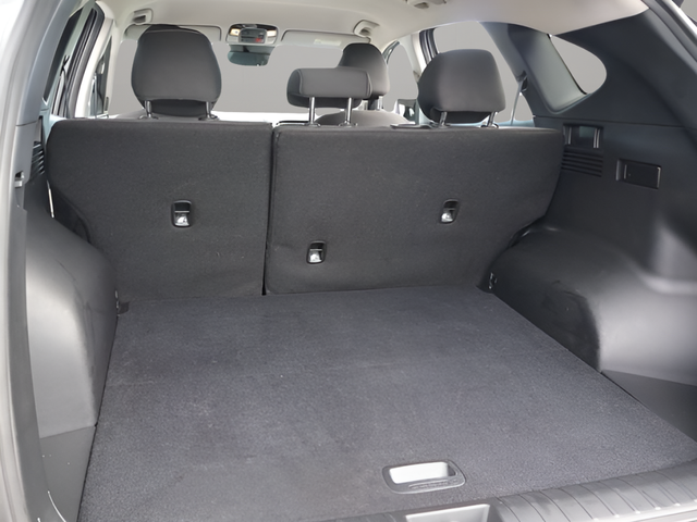 Used 2024 Gray Hyundai SEL image 19