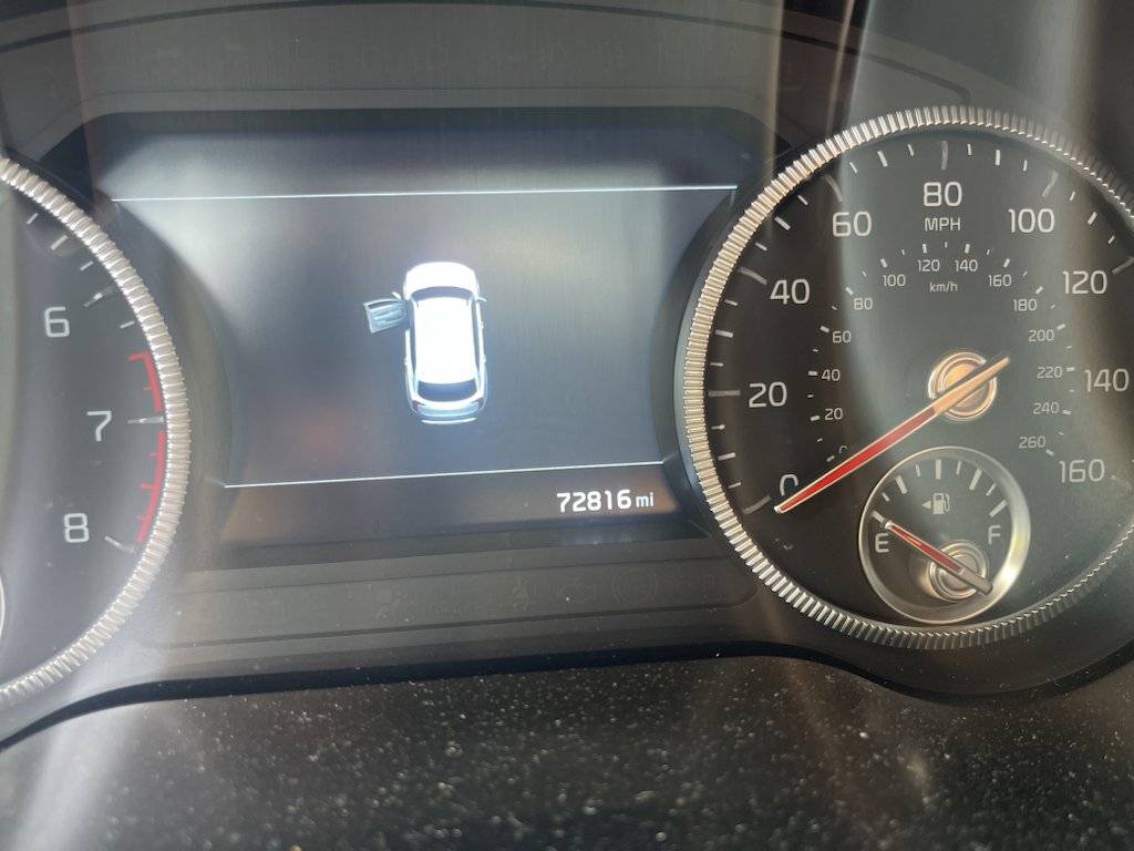 Used 2022 Glacial White Pearl Kia SX image 8