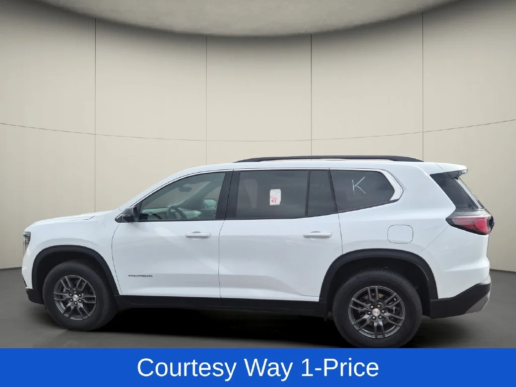 Used 2026 White GMC Elevation image 5
