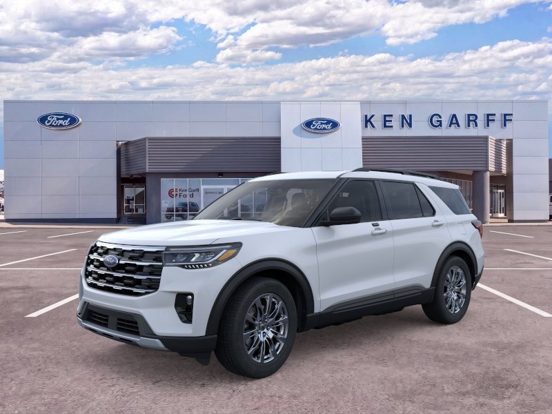 New 2026 Space White Metallic Ford Active image 1