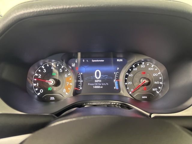 Certified Used 2022 White Jeep Limited image 18