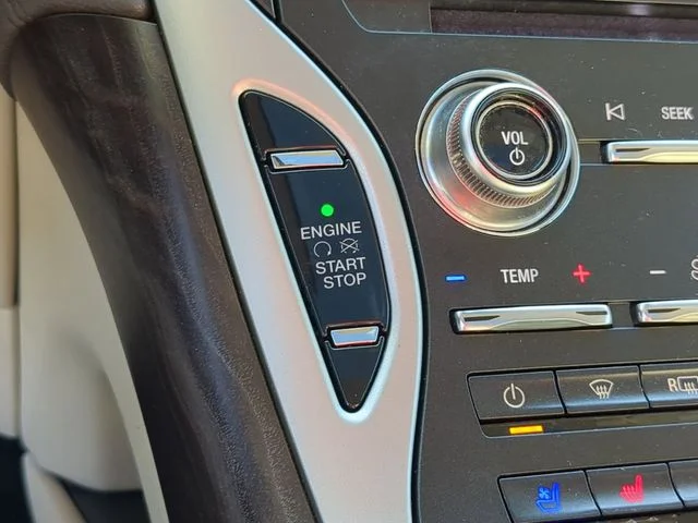Used 2019 Blue Lincoln Reserve image 28