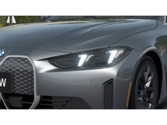 New 2026 Skyscraper Grey Metallic BMW eDrive40 image 6