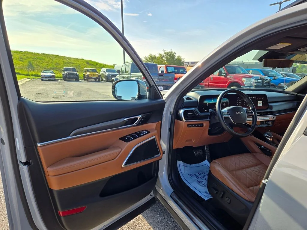 Used 2023 Gray Kia SX-Prestige X-Pro image 11