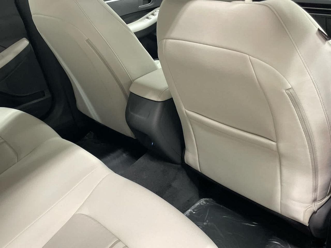 New 2026 Serenity White Hyundai SE image 41