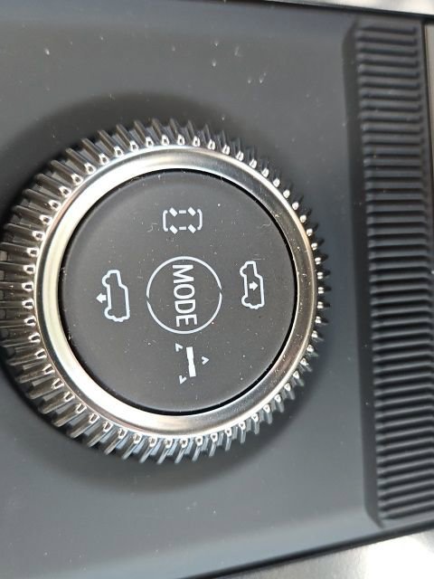 2025 GMC HUMMER EV 2X - Photo 38