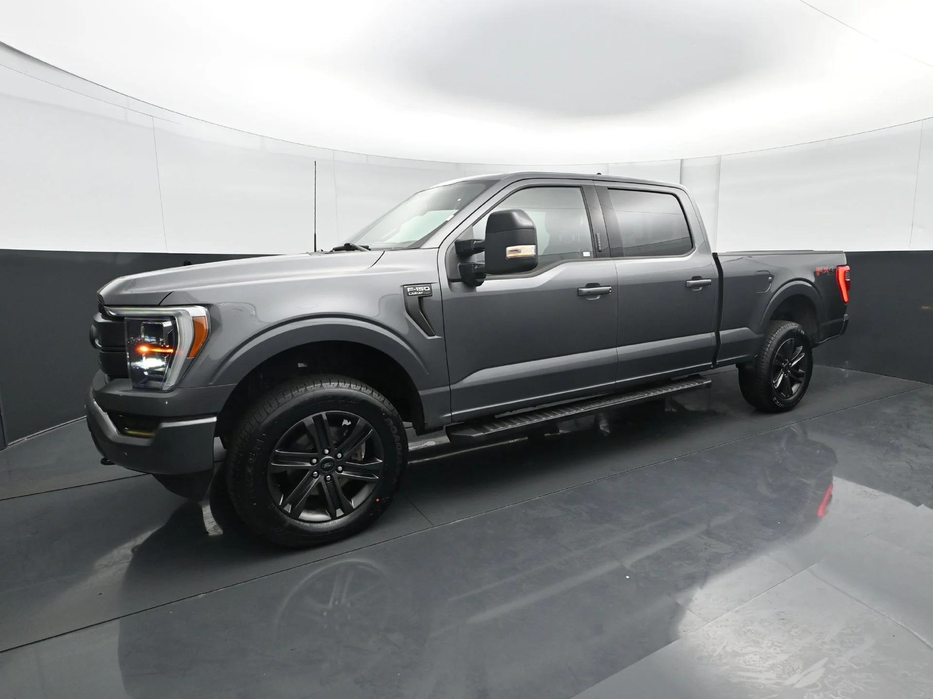 Used 2023 Ford F-150 Lariat with VIN 1FTFW1E85PFC48829 for sale in Roseville, Minnesota