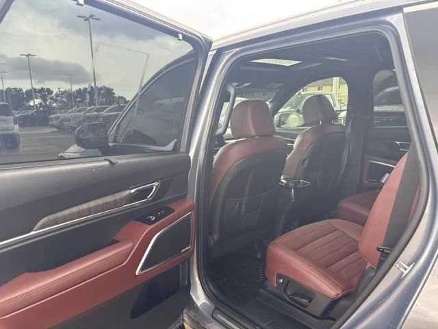 Used 2024 Gray Kia SX Prestige image 27