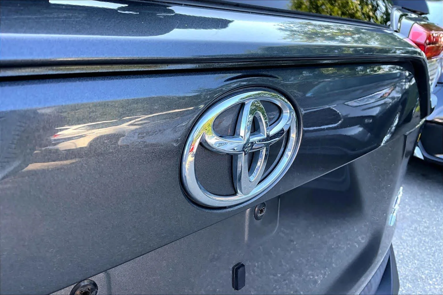 Certified Used 2020 Magnetic Gray Metallic Toyota LE image 29