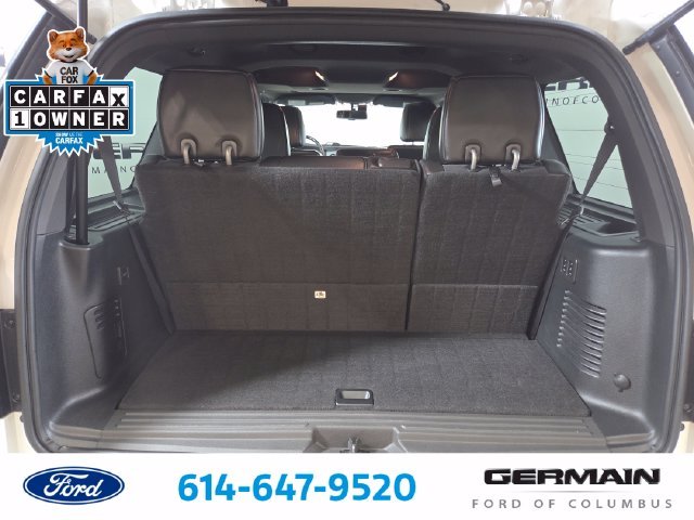 Used 2013 White Platinum Clearcoat Metallic Ford Limited image 23