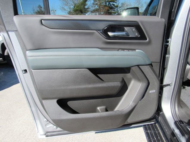 2026 GMC Yukon XL AT4 - Photo 28