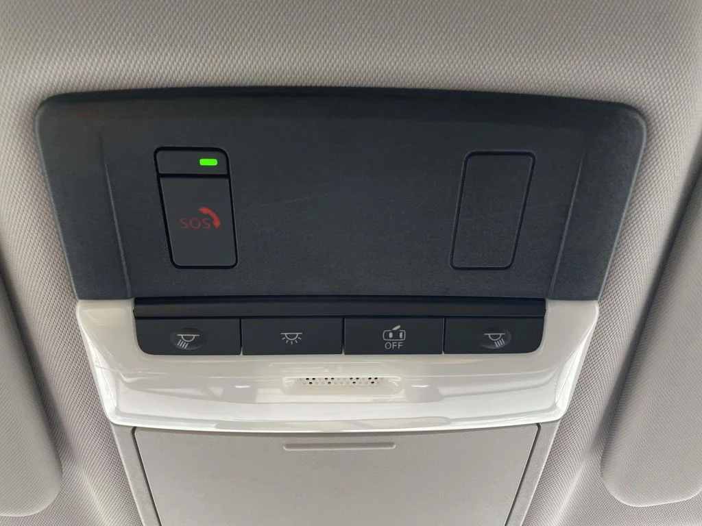 2025 Mitsubishi Outlander Plug-in Hybrid SE - Photo 23