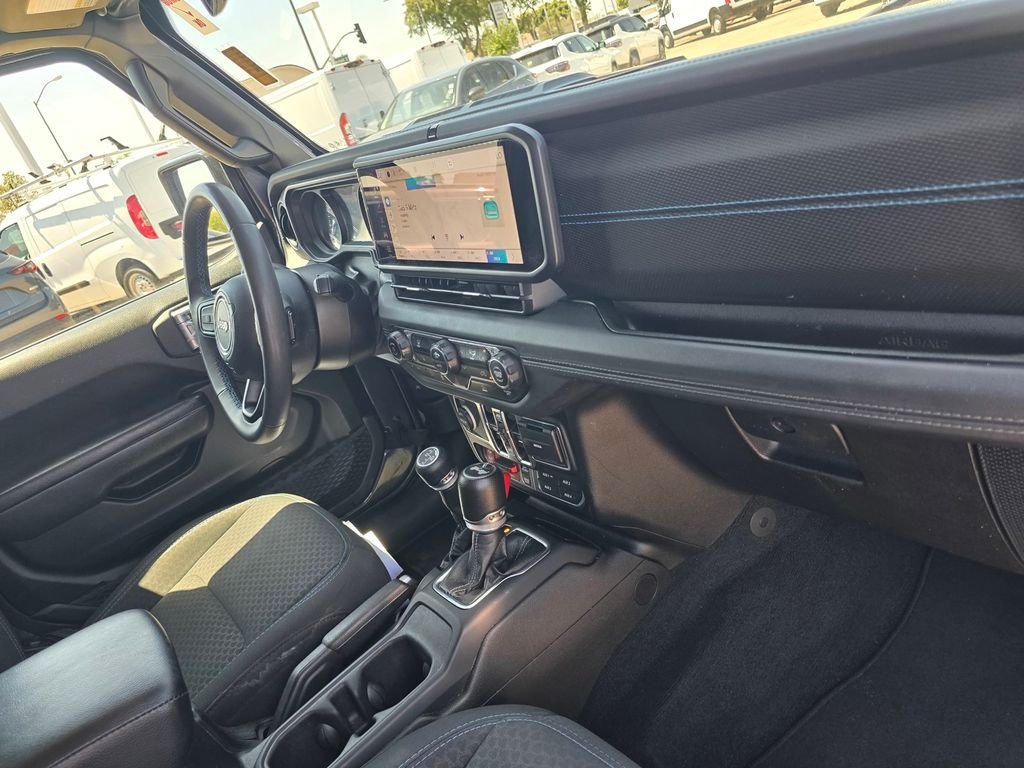 Used 2024 Gray Jeep Rubicon 4xe image 24