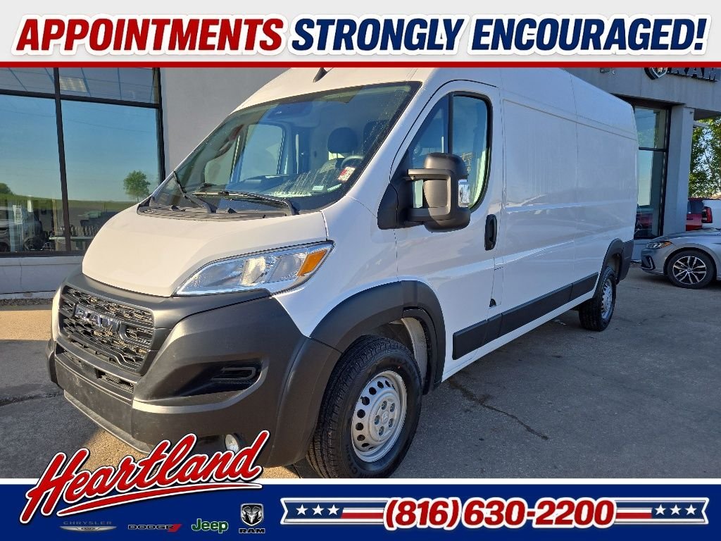 Used 2025 White Ram High Roof image 2
