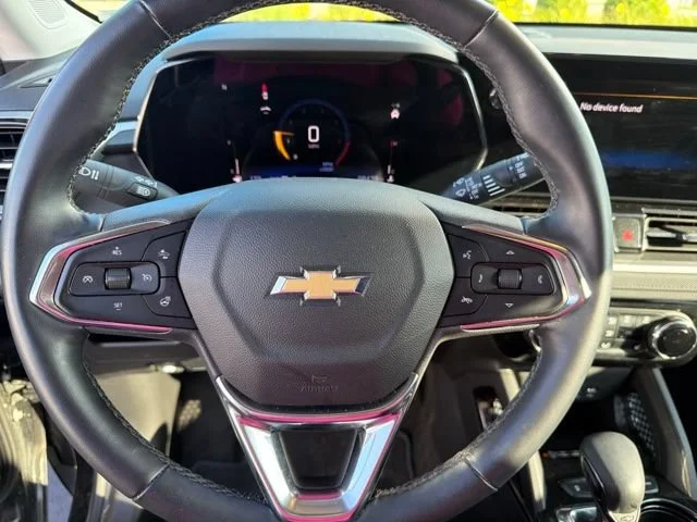 Used 2024 Mosaic Black Metallic Chevrolet LT image 10