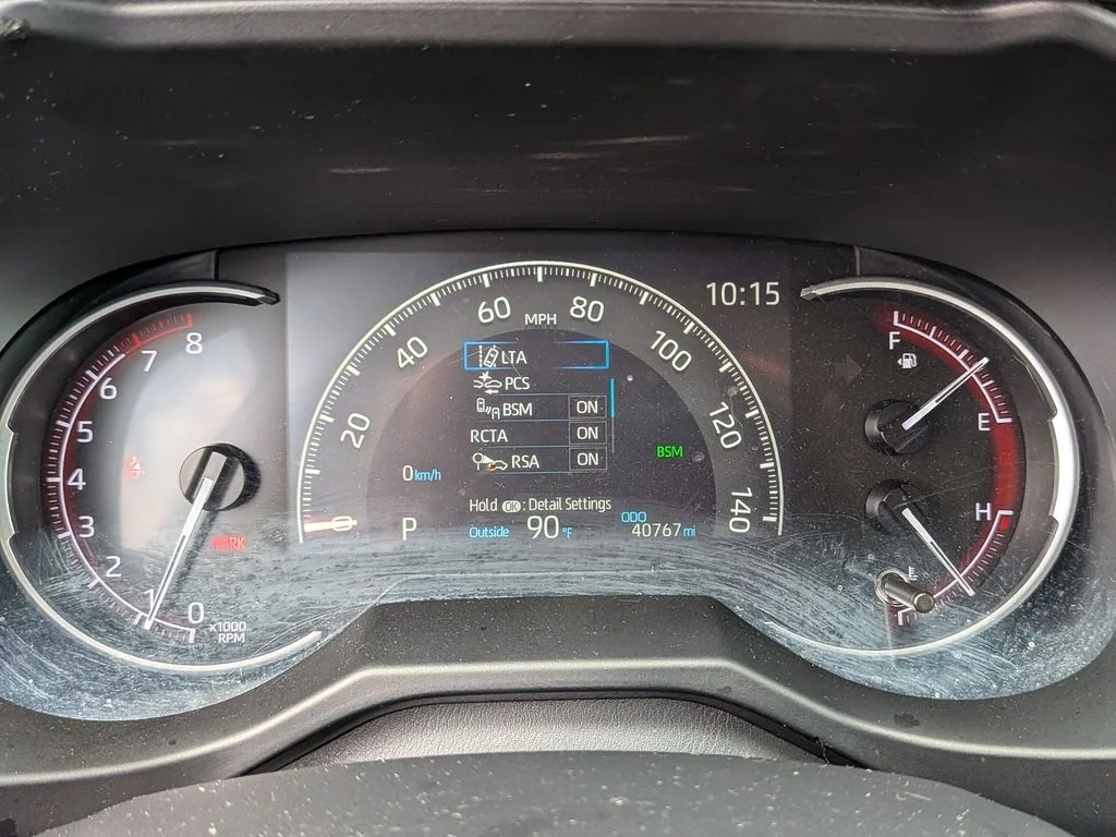 Used 2024 Silver Toyota XLE image 28