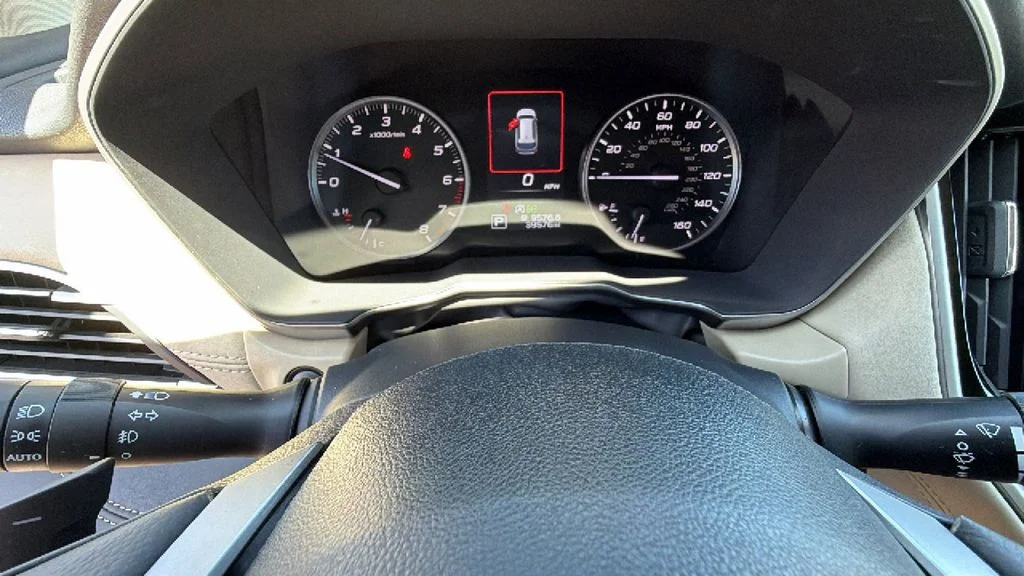 Used 2023 Green Metallic Subaru Limited image 21