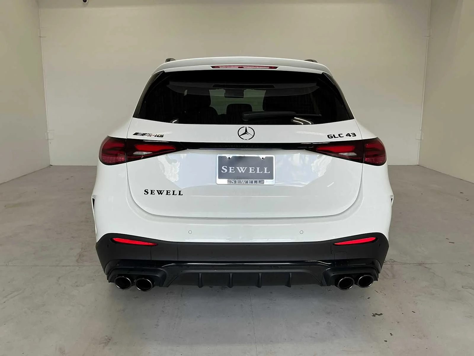 Certified Used 2025 Polar White Mercedes-Benz AMG® GLC 43 image 7