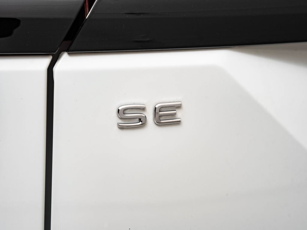 Used 2025 Pure White Volkswagen 2.0T Peak Edition image 18