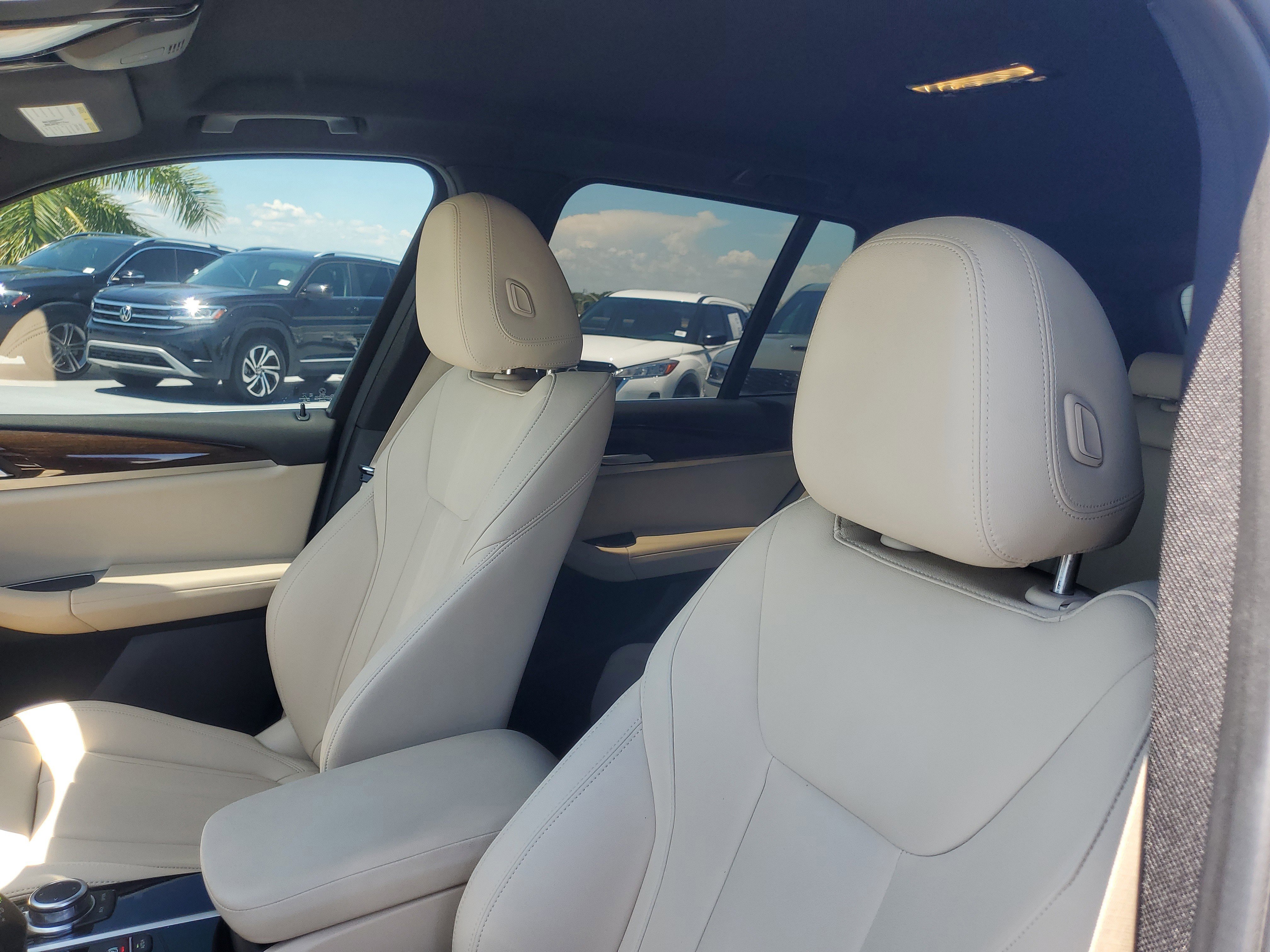 Used 2021 Dark Graphite Metallic BMW sDrive30i image 17