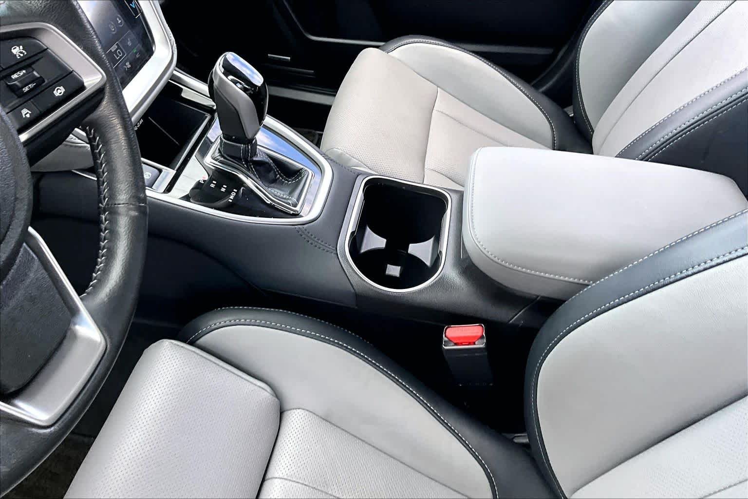 Used 2024 Cosmic Blue Pearl Subaru Limited image 14