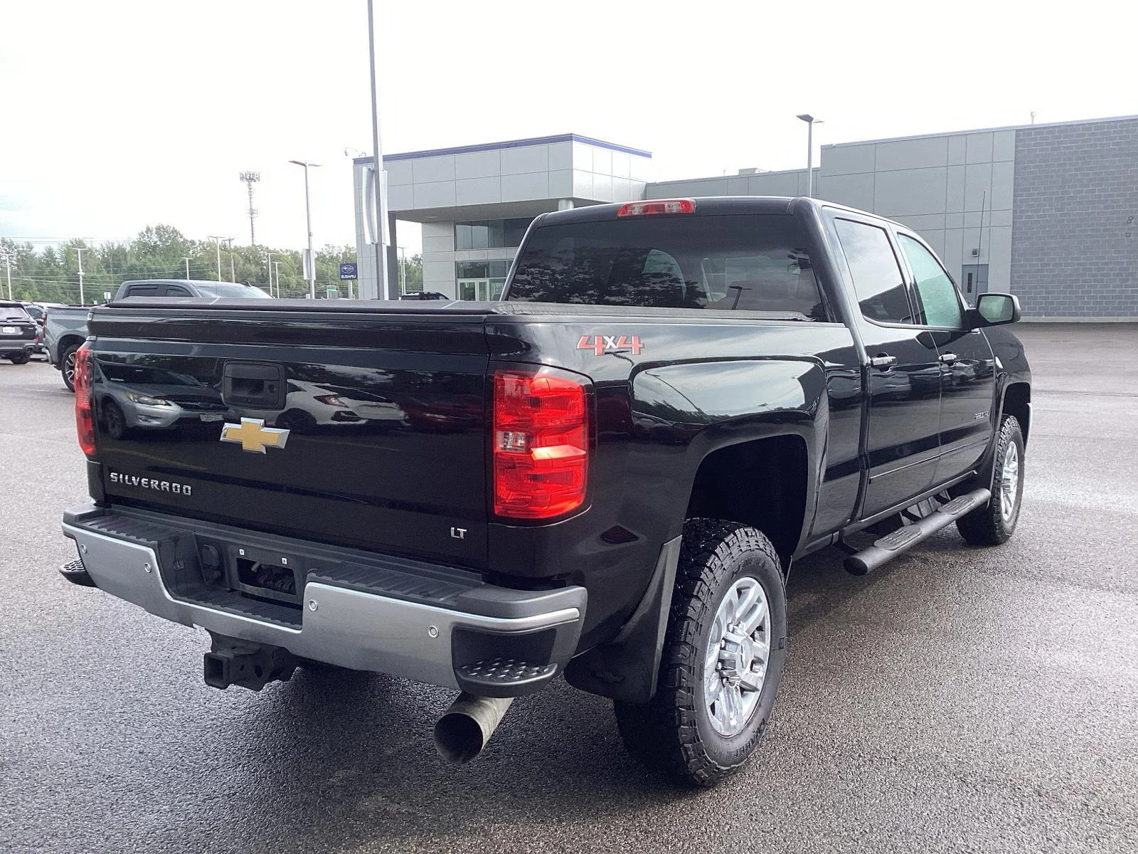 Used 2019 Black Chevrolet LT image 7