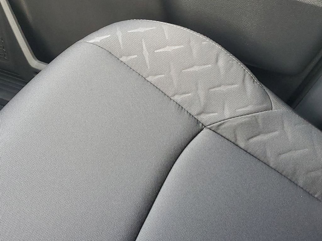 2025 Toyota Tacoma SR5 - Photo 24